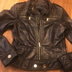 Moda blk leather jacket sz s